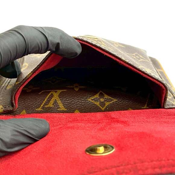 LOUIS VUITTON Authentic Brown Monogram Leather Shoulder Bag - Picture 10 of 10